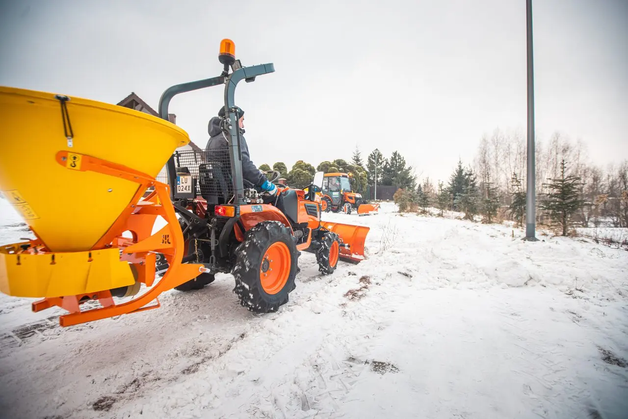Kubota B1161