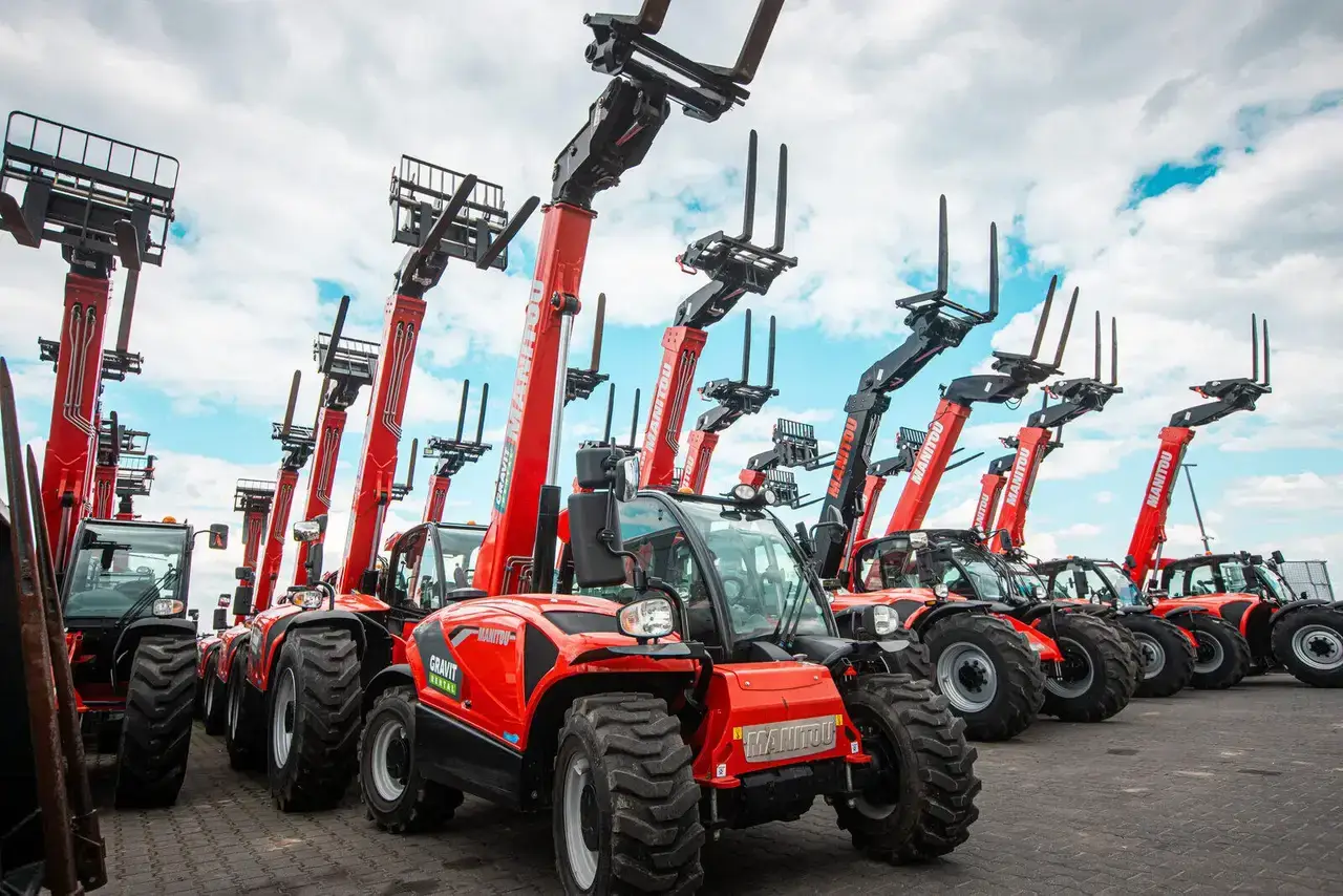 Ładowarki teleskopowe Manitou MLT w gospodarstwie
