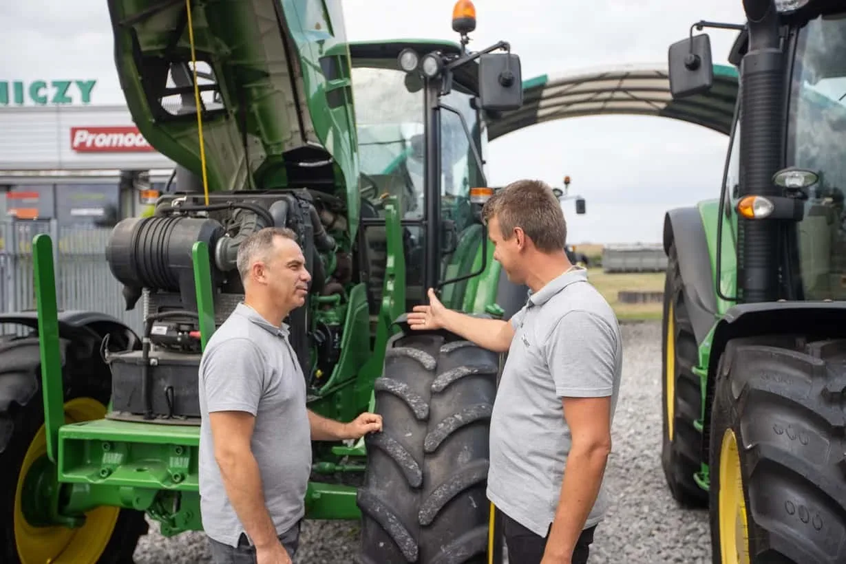 Ilustracja: Jak dbać o maszyny rolnicze, aby służyły latami? Porady ekspertów GRAVIT Rental SERWIS-GRAVIT_Rental-min