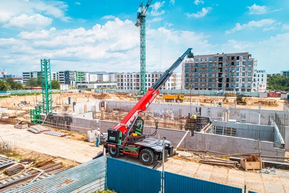Wynajem ładowarki teleskopowej obrotowej Manitou Vision MRT 2660, miniatura zdjęcia 10 z 11.