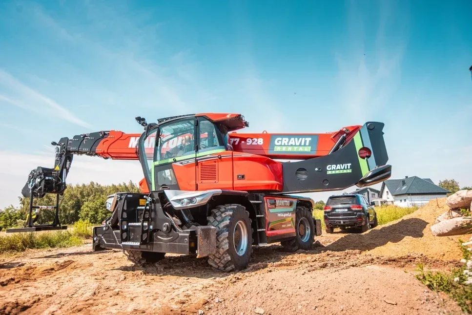 Wynajem ładowarki teleskopowej obrotowej Manitou Vision MRT 2660, miniatura zdjęcia 2 z 11.