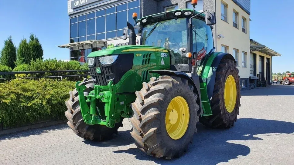 Wynajem ciągnika rolniczego John Deere 140-165 KM - zdjęcie 1 z 16