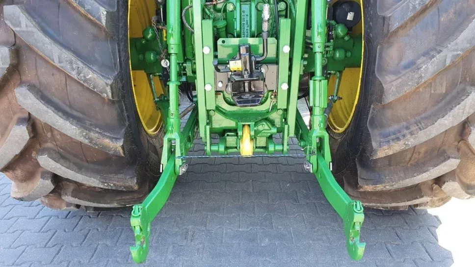 Wynajem ciągnika rolniczego John Deere 140-165 KM, miniatura zdjęcia 15 z 16.
