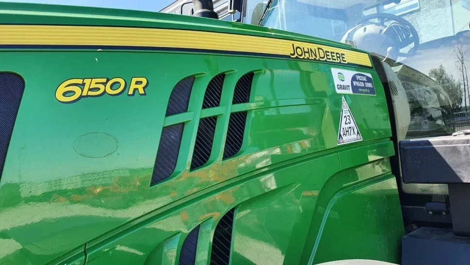 Wynajem ciągnika rolniczego John Deere 140-165 KM, miniatura zdjęcia 9 z 16.