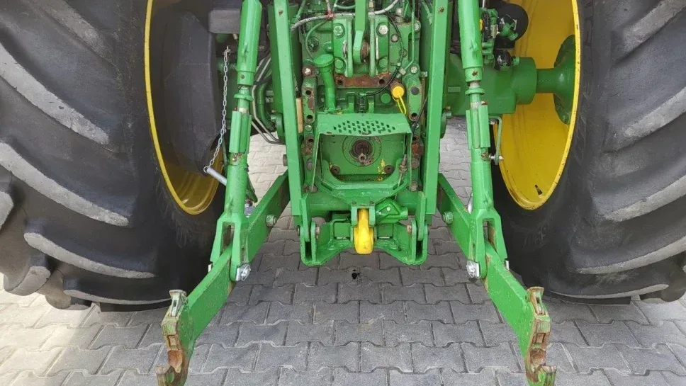 Wynajem ciągnika rolniczego John Deere 200-225 KM, miniatura zdjęcia 17 z 18.