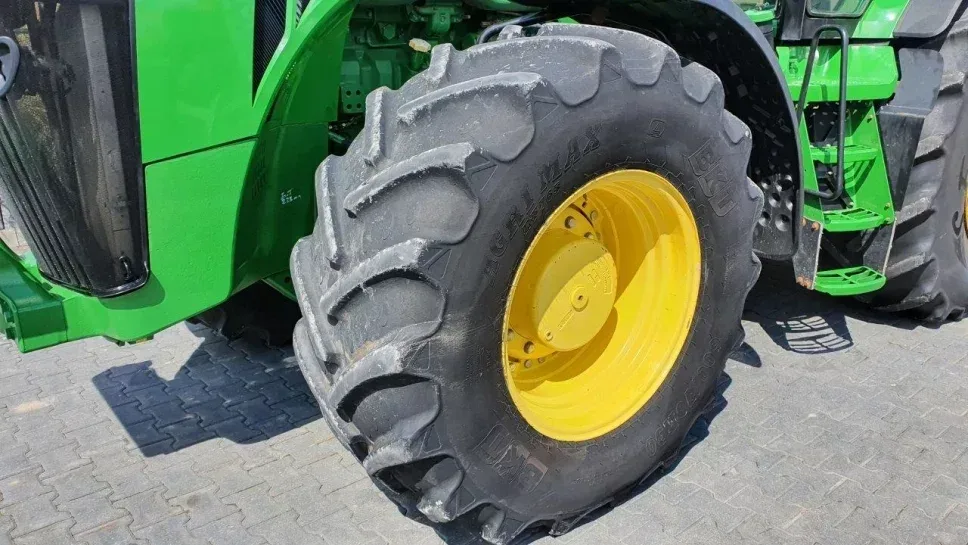 Wynajem ciągnika rolniczego John Deere powyżej 300 KM, miniatura zdjęcia 15 z 17.