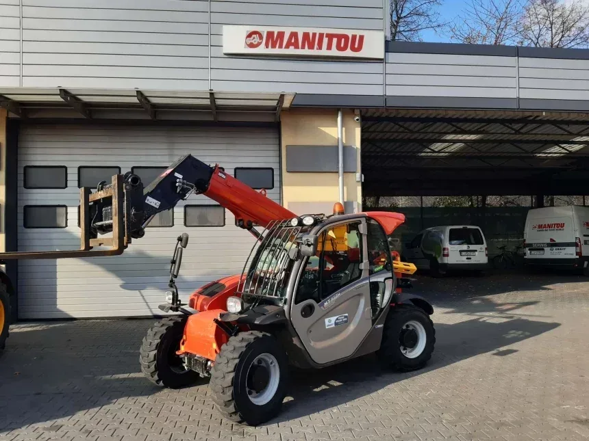 Wynajem ładowarki teleskopowej Manitou MT 625 - zdjęcie 1 z 11