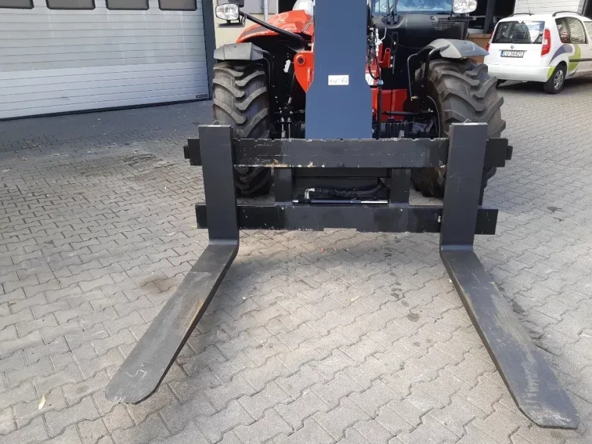 Ładowarka teleskopowa Manitou MLT 961, miniatura zdjęcia 10 z 11.