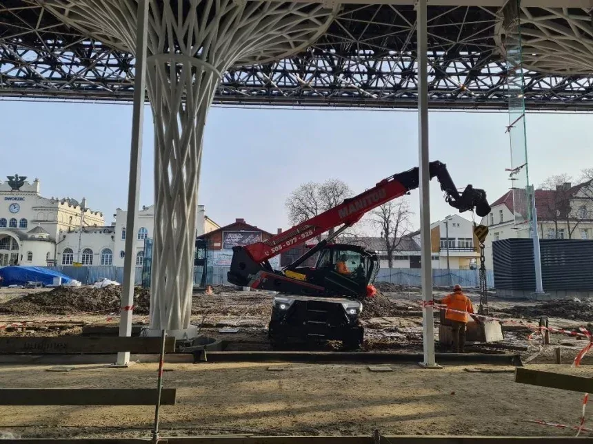 Ładowarka teleskopowa obrotowa Manitou Vision MRT 2260, miniatura zdjęcia 4 z 11.