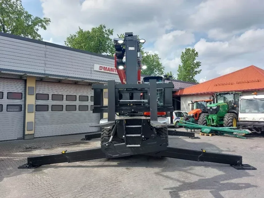 Ładowarka teleskopowa obrotowa Manitou Vision MRT 3570 ES, miniatura zdjęcia 8 z 15.