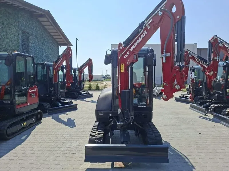Wynajem koparki gąsienicowej Yanmar SV26, miniatura zdjęcia 7 z 11.