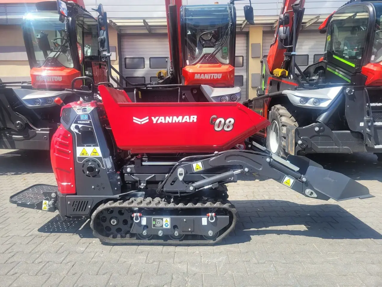 Wynajem wozidła samozaładowczego Yanmar C08 - zdjęcie 1 z 9